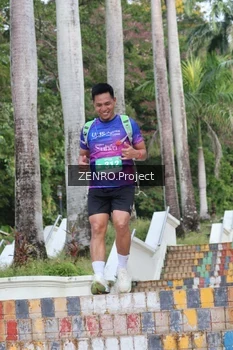 Runner Photo 1747444