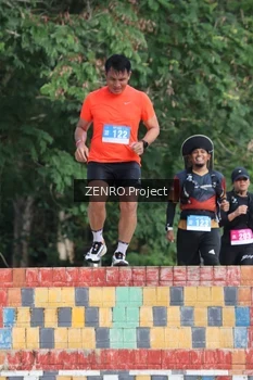 Runner Photo 1747475