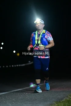 Runner Photo 1747603