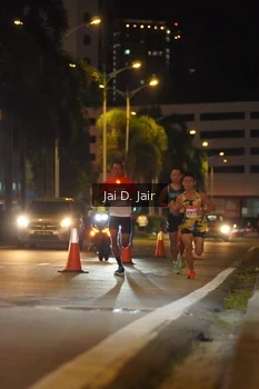 Runner Photo 1747834