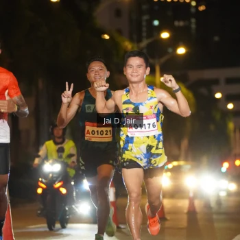 Runner Photo 1747843