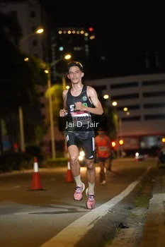 Runner Photo 1747845