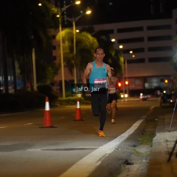 Runner Photo 1747854