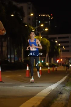 Runner Photo 1747868