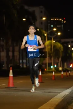 Runner Photo 1747869