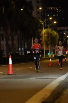 Runner Photo 1747877
