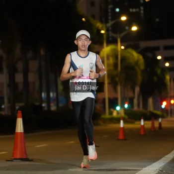 Runner Photo 1747880