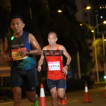 Runner Photo 1747885