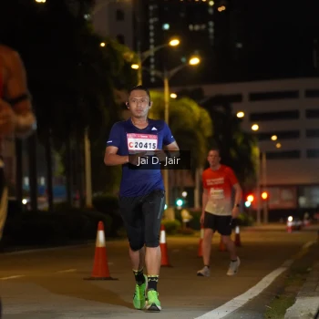 Runner Photo 1747898