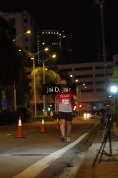 Runner Photo 1747901