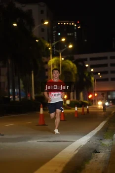 Runner Photo 1747906