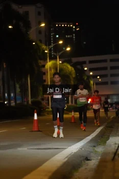 Runner Photo 1747916