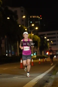 Runner Photo 1747923