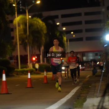 Runner Photo 1747930