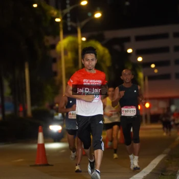 Runner Photo 1747937