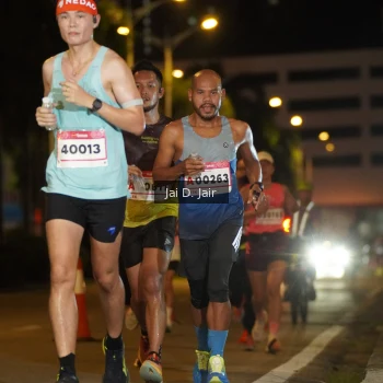 Runner Photo 1747965