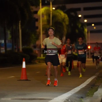 Runner Photo 1747983