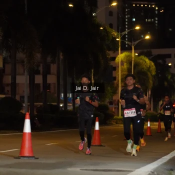 Runner Photo 1748004
