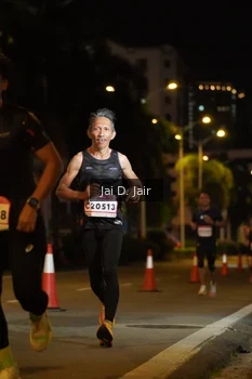 Runner Photo 1748010