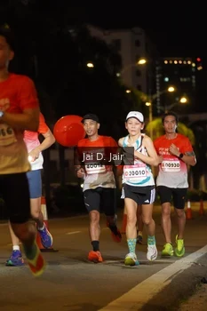 Runner Photo 1748033