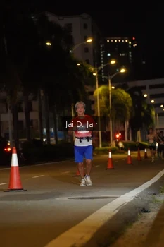 Runner Photo 1748052
