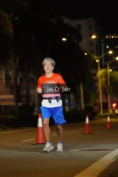 Runner Photo 1748056