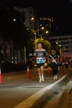 Runner Photo 1748059
