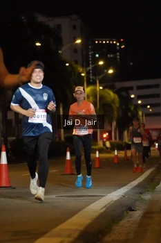 Runner Photo 1748063