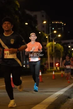 Runner Photo 1748066