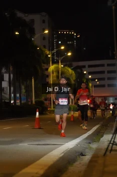 Runner Photo 1748071
