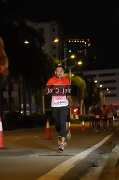 Runner Photo 1748078