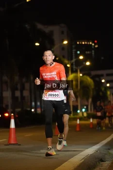 Runner Photo 1748084