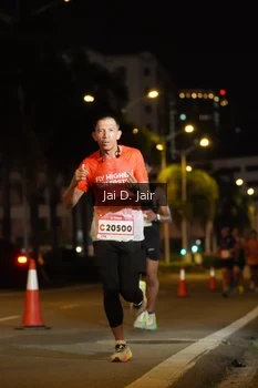 Runner Photo 1748085