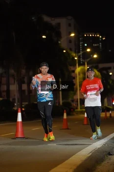 Runner Photo 1748117