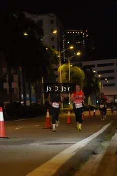 Runner Photo 1748123