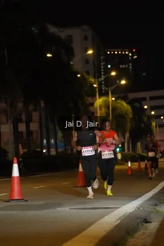 Runner Photo 1748125