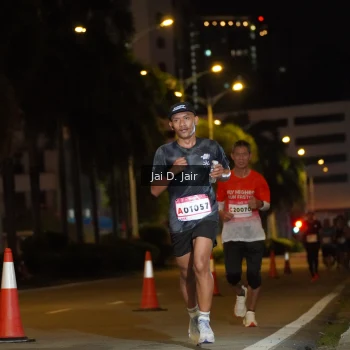 Runner Photo 1748139