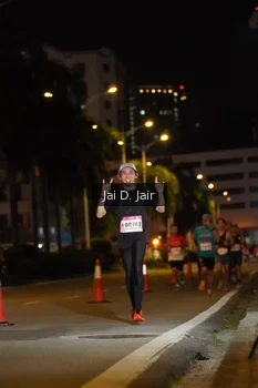 Runner Photo 1748156