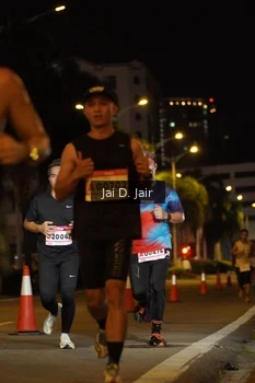 Runner Photo 1748187