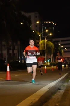 Runner Photo 1748206
