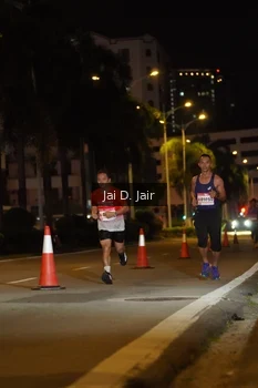 Runner Photo 1748213