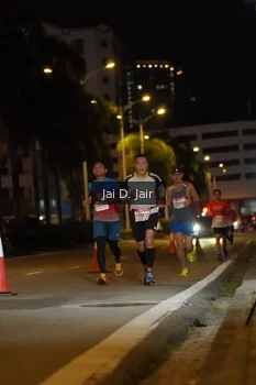 Runner Photo 1748224