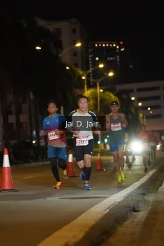 Runner Photo 1748225
