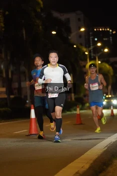 Runner Photo 1748230