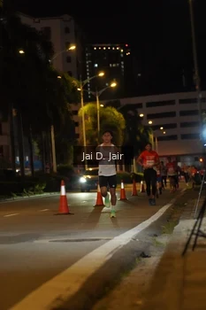 Runner Photo 1748257