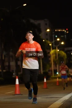 Runner Photo 1748284