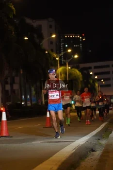 Runner Photo 1748289