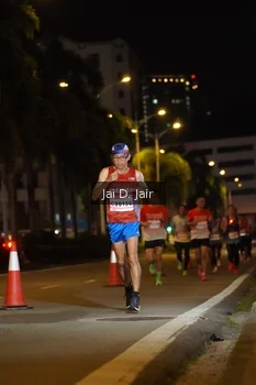 Runner Photo 1748290
