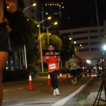 Runner Photo 1748368