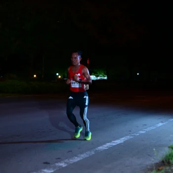 Runner Photo 1748369